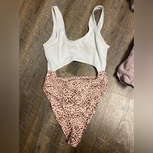 Shein one piece bikini size medium